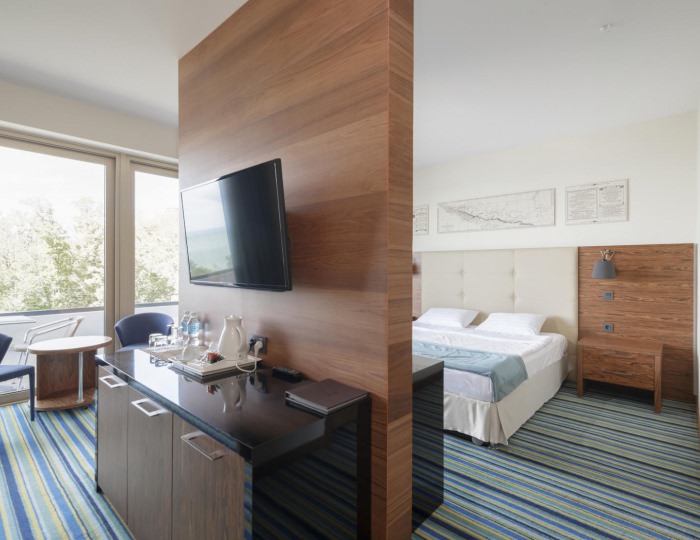 Полулюкс - Отель Hotel Collection