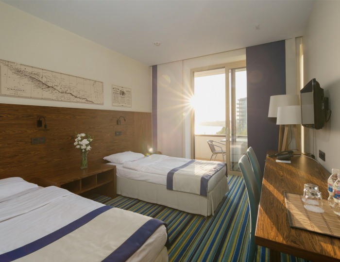 Стандарт TWIN с видом на горы - Отель Hotel Collection