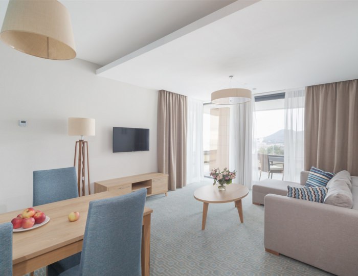 Улучшенный Сьют с видом на море - Отель Hotel Collection