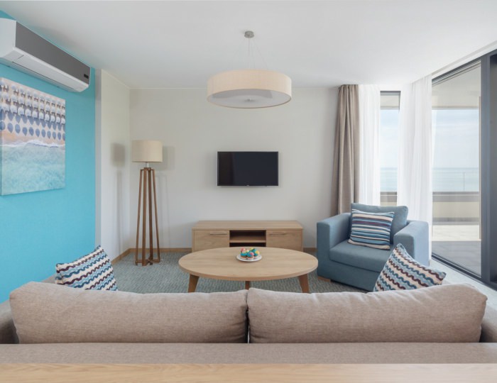 Улучшенный Сьют с видом на море - Отель Hotel Collection